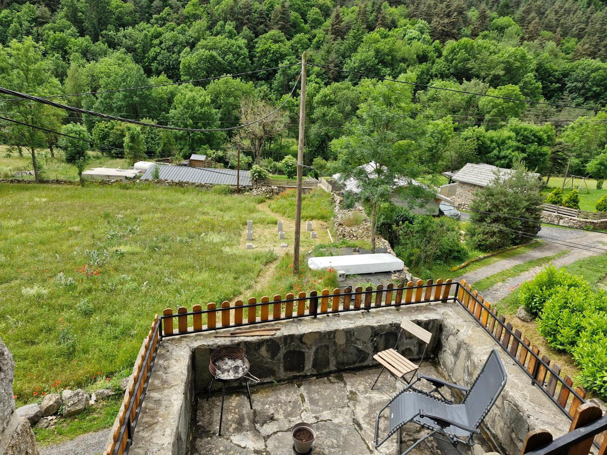 La Maison Des Lucioles Saint-Julien-Boutieres المظهر الخارجي الصورة